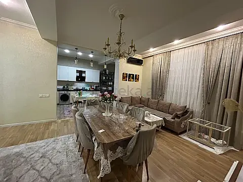 Satılır 4 otaqlı yeni tikili 96 m²