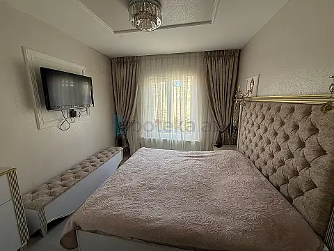 Satılır 4 otaqlı həyət evi 100 m²