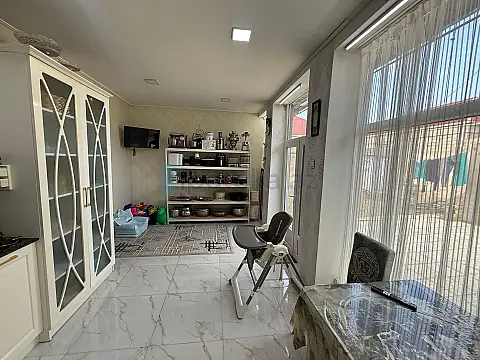 Satılır 4 otaqlı həyət evi 100 m²