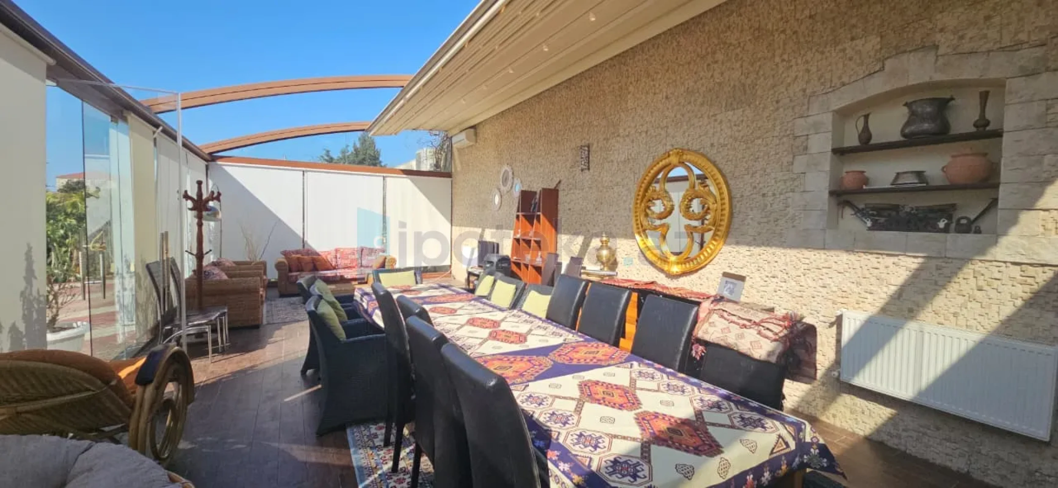 Satılır 7 otaqlı mənzil 450 m²