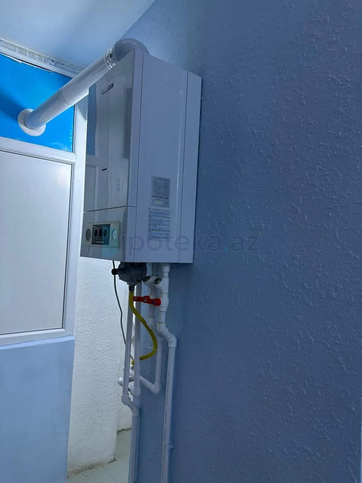 Satılır 1 otaqlı köhnə tikili 44 m²