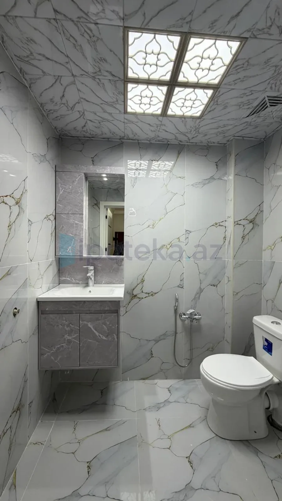 Satılır 2 otaqlı yeni tikili 54 m²