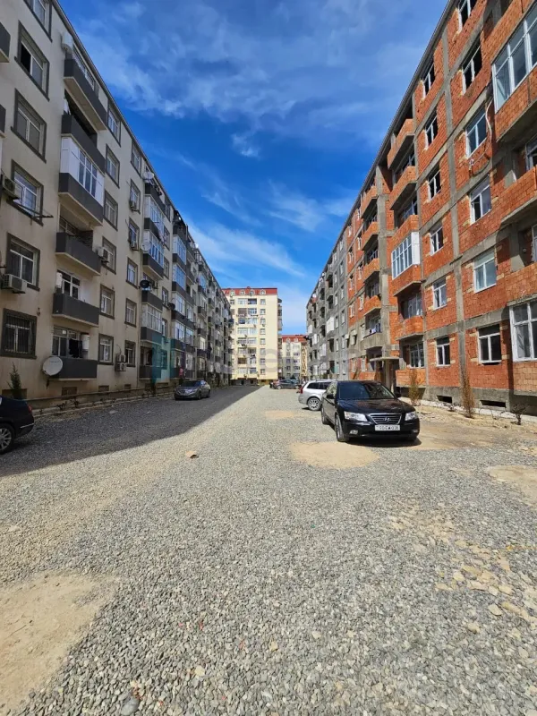 Satılır 2 otaqlı yeni tikili 83 m²