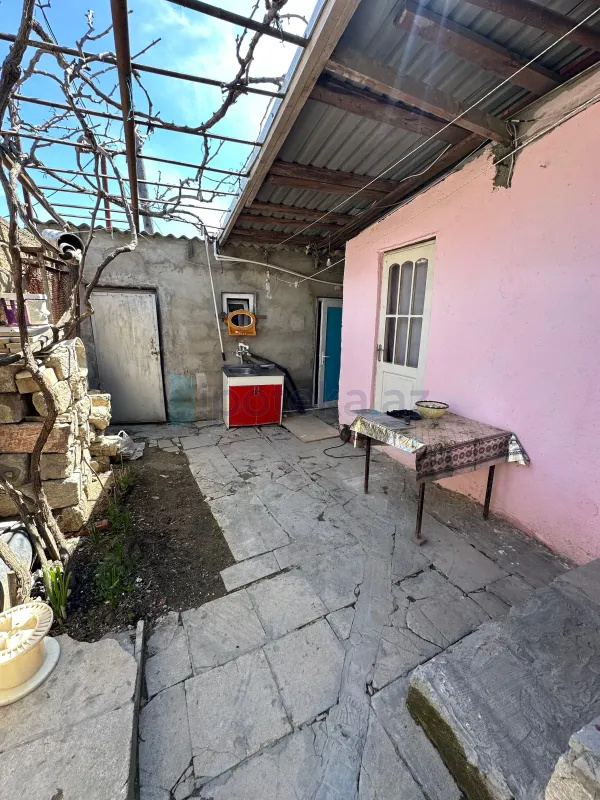 Satılır 4 otaqlı həyət evi 80 m²