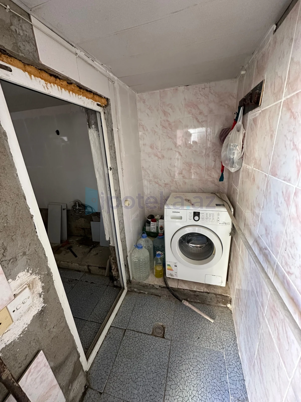 Satılır 4 otaqlı həyət evi 80 m²