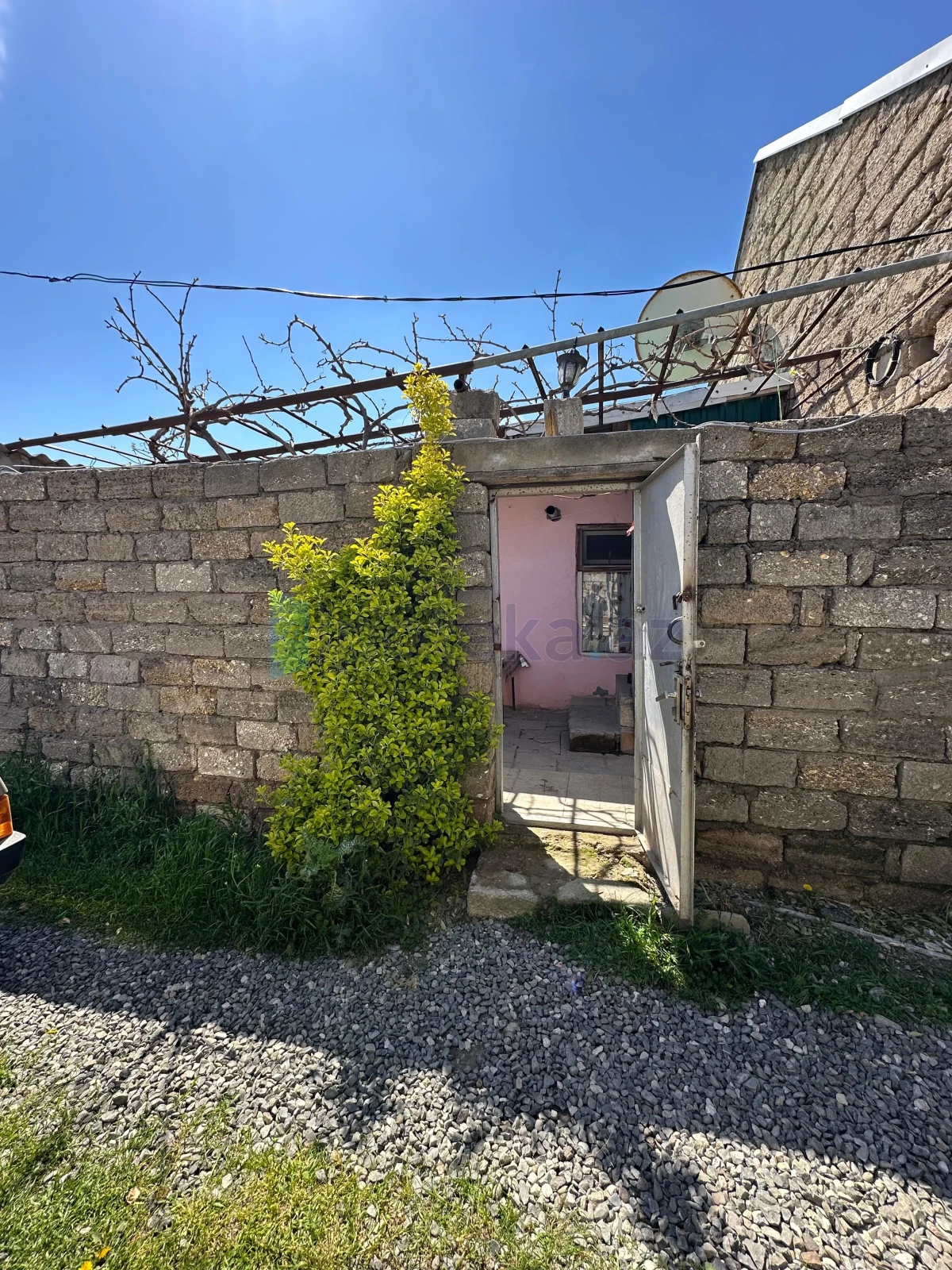 Satılır 4 otaqlı həyət evi 80 m²