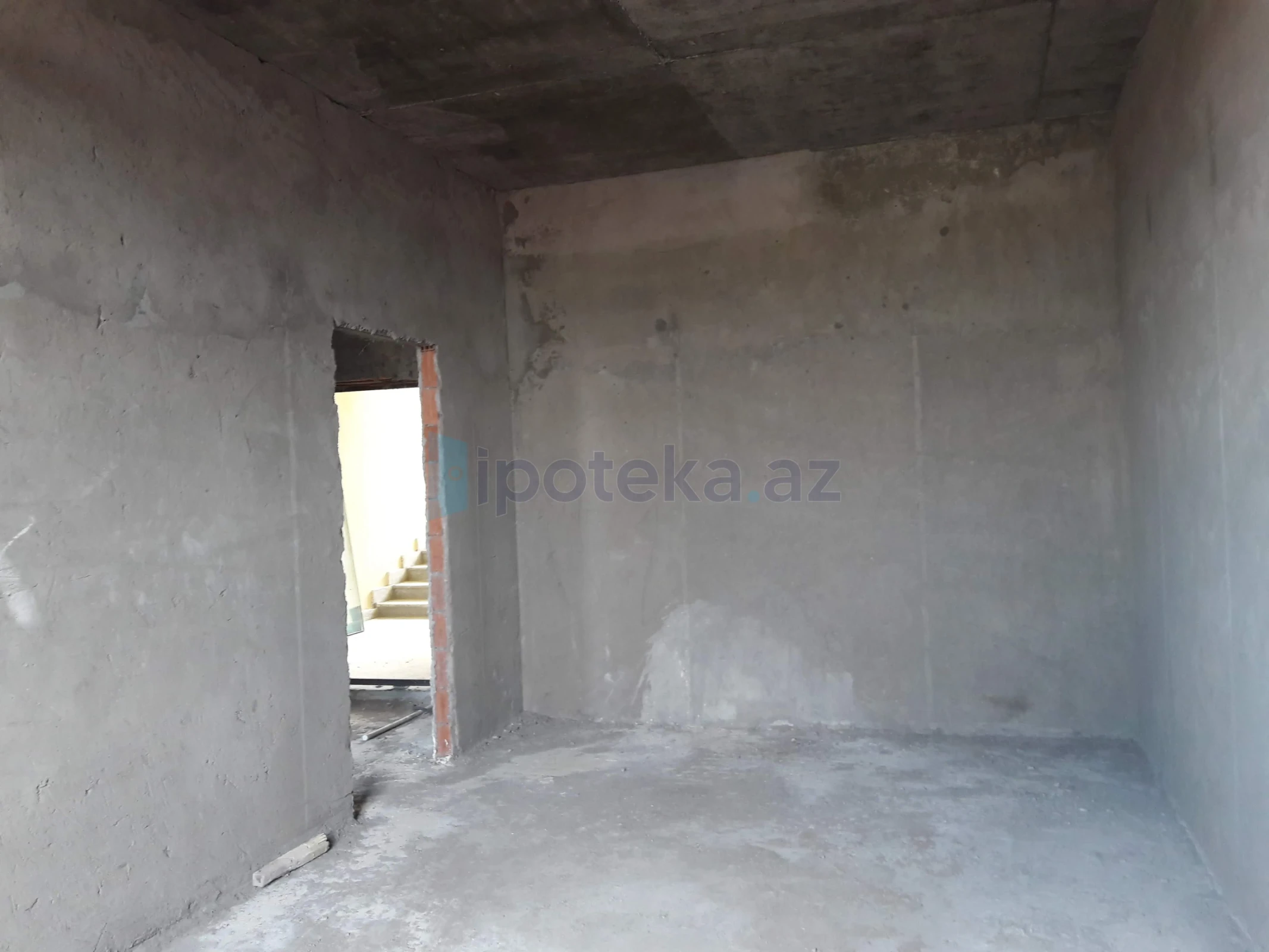 Satılır 1 otaqlı obyekt 86 m²