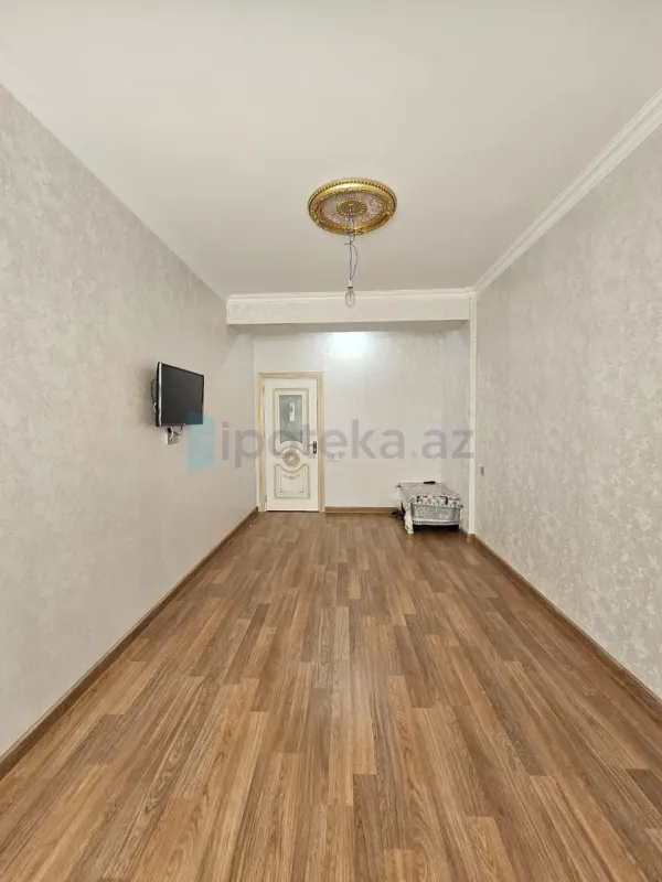 Satılır 3 otaqlı yeni tikili 72 m²