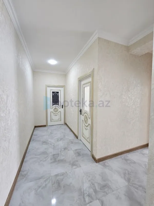 Satılır 3 otaqlı yeni tikili 72 m²