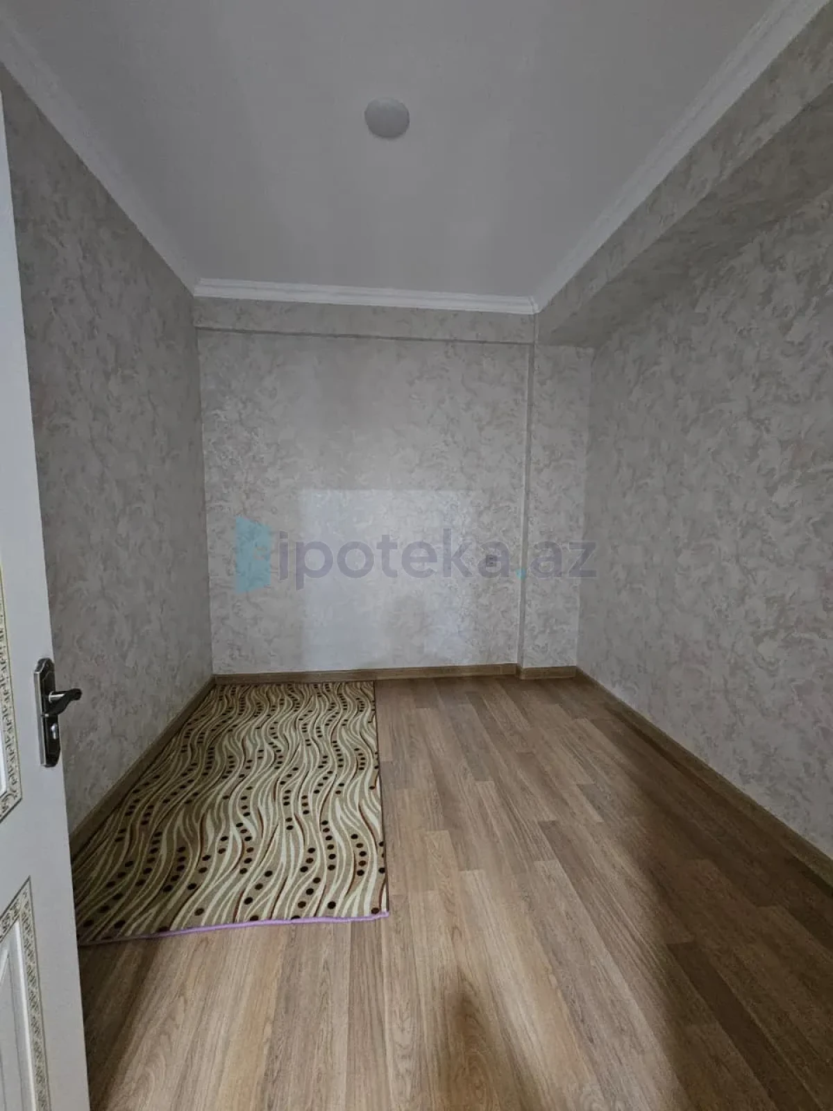 Satılır 3 otaqlı yeni tikili 72 m²
