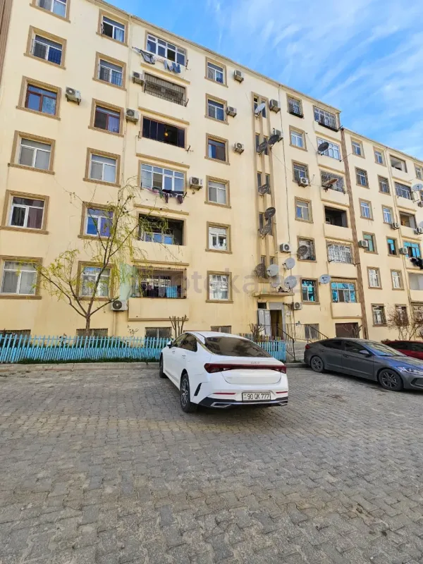 Satılır 2 otaqlı yeni tikili 83 m²