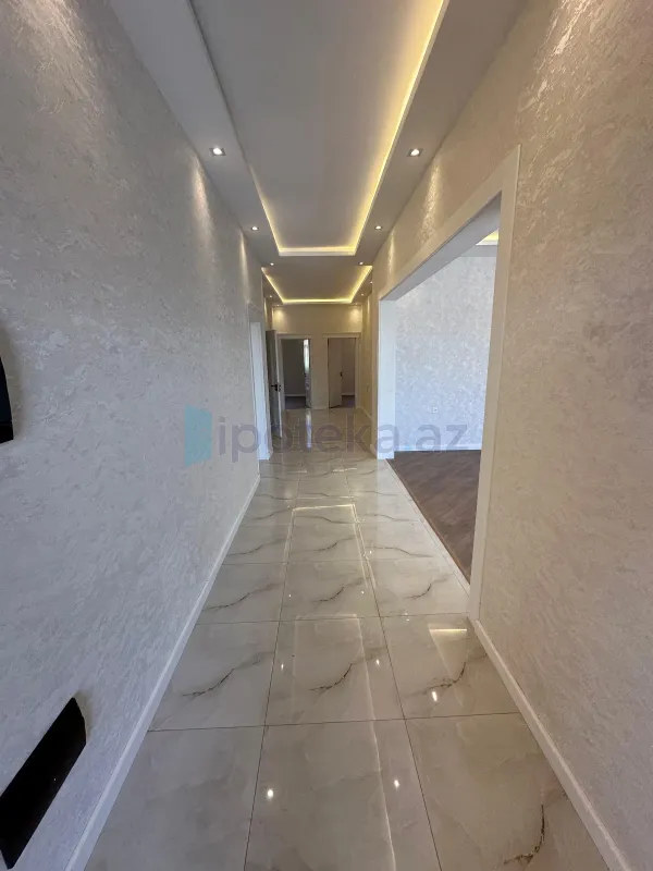 Satılır 5 otaqlı həyət evi 160 m²