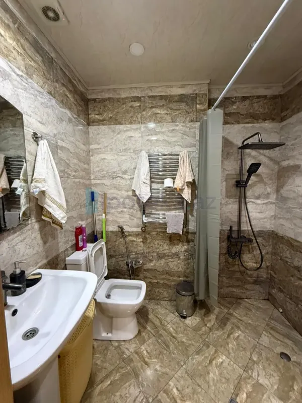 Satılır 2 otaqlı yeni tikili 43.5 m²