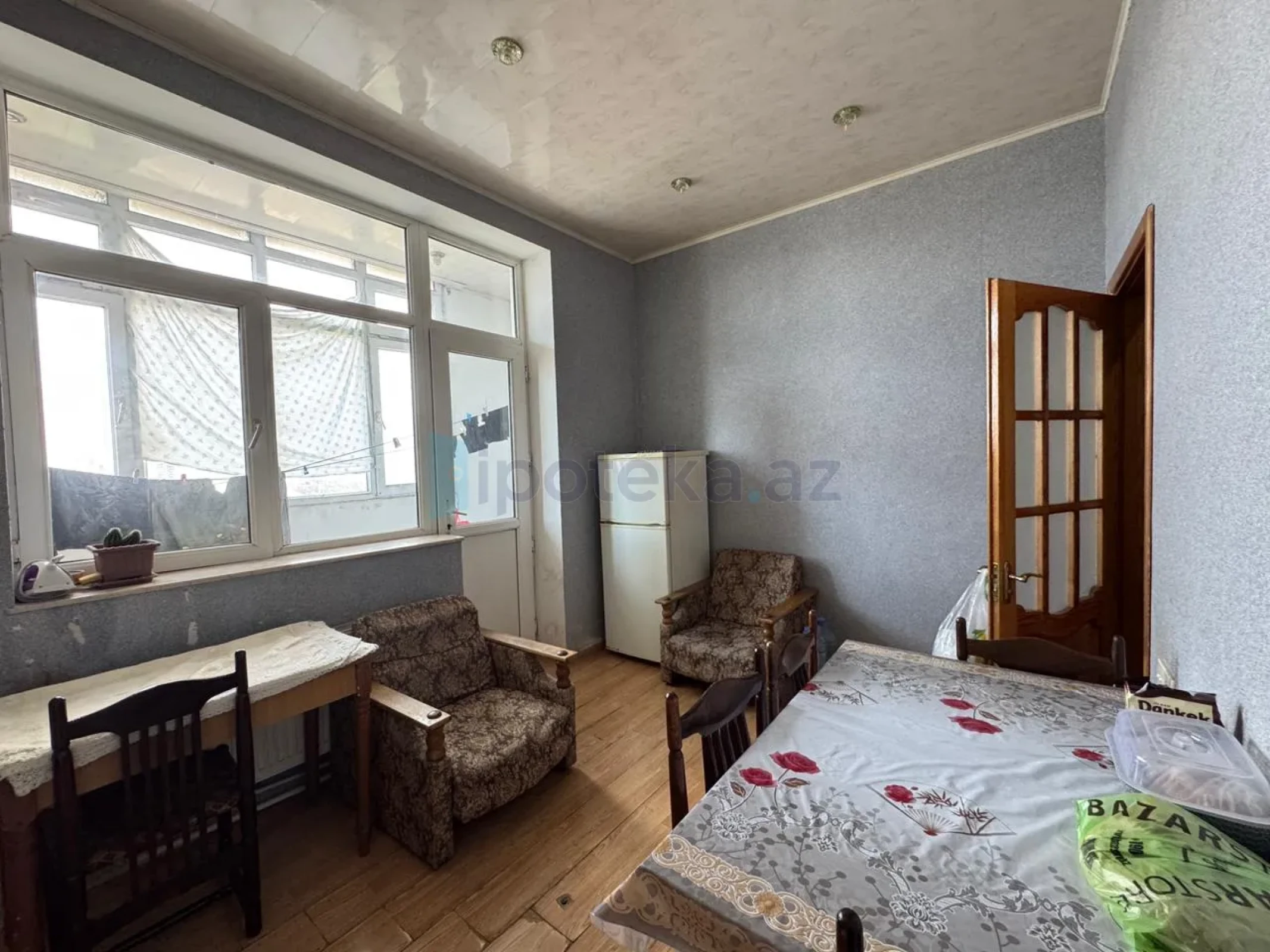 Satılır 2 otaqlı yeni tikili 75 m²