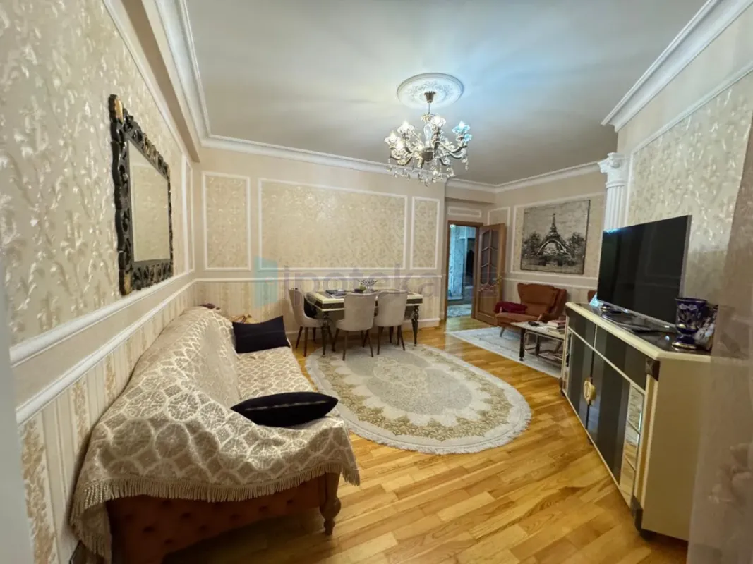 Satılır 3 otaqlı yeni tikili 90 m²