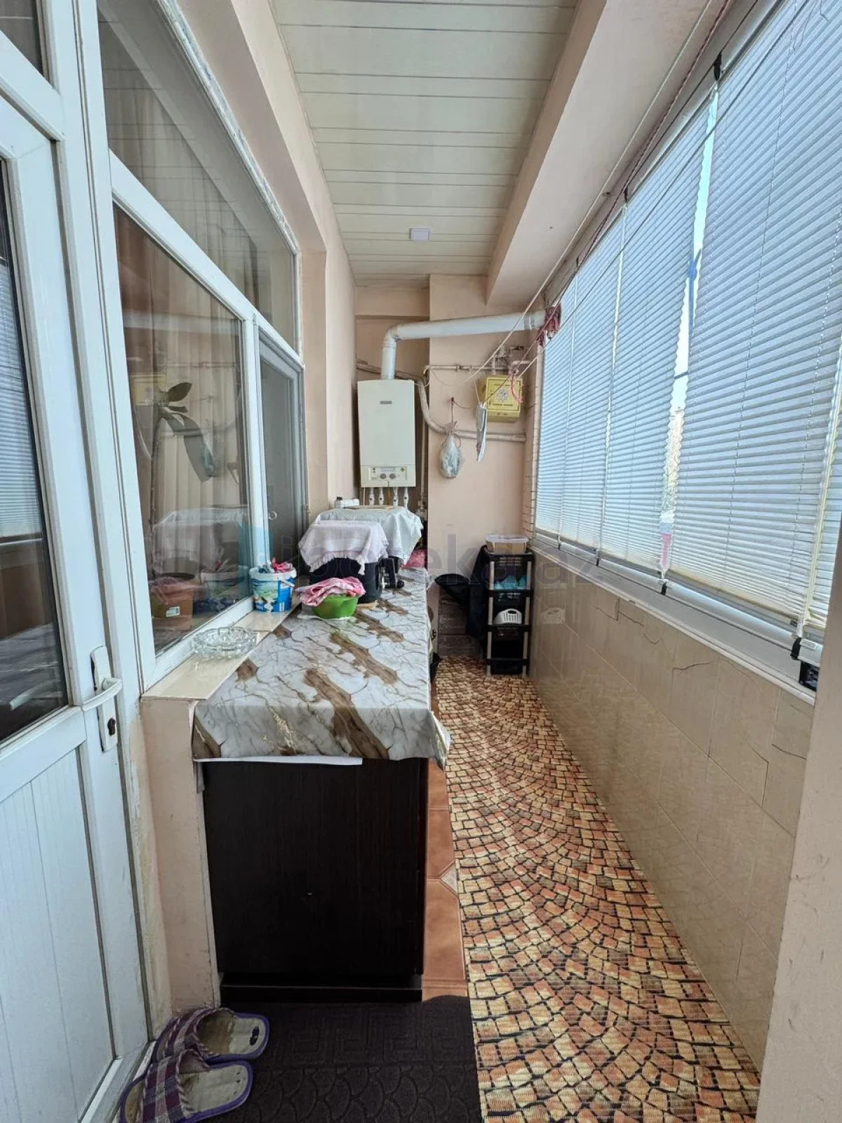 Satılır 3 otaqlı yeni tikili 90 m²