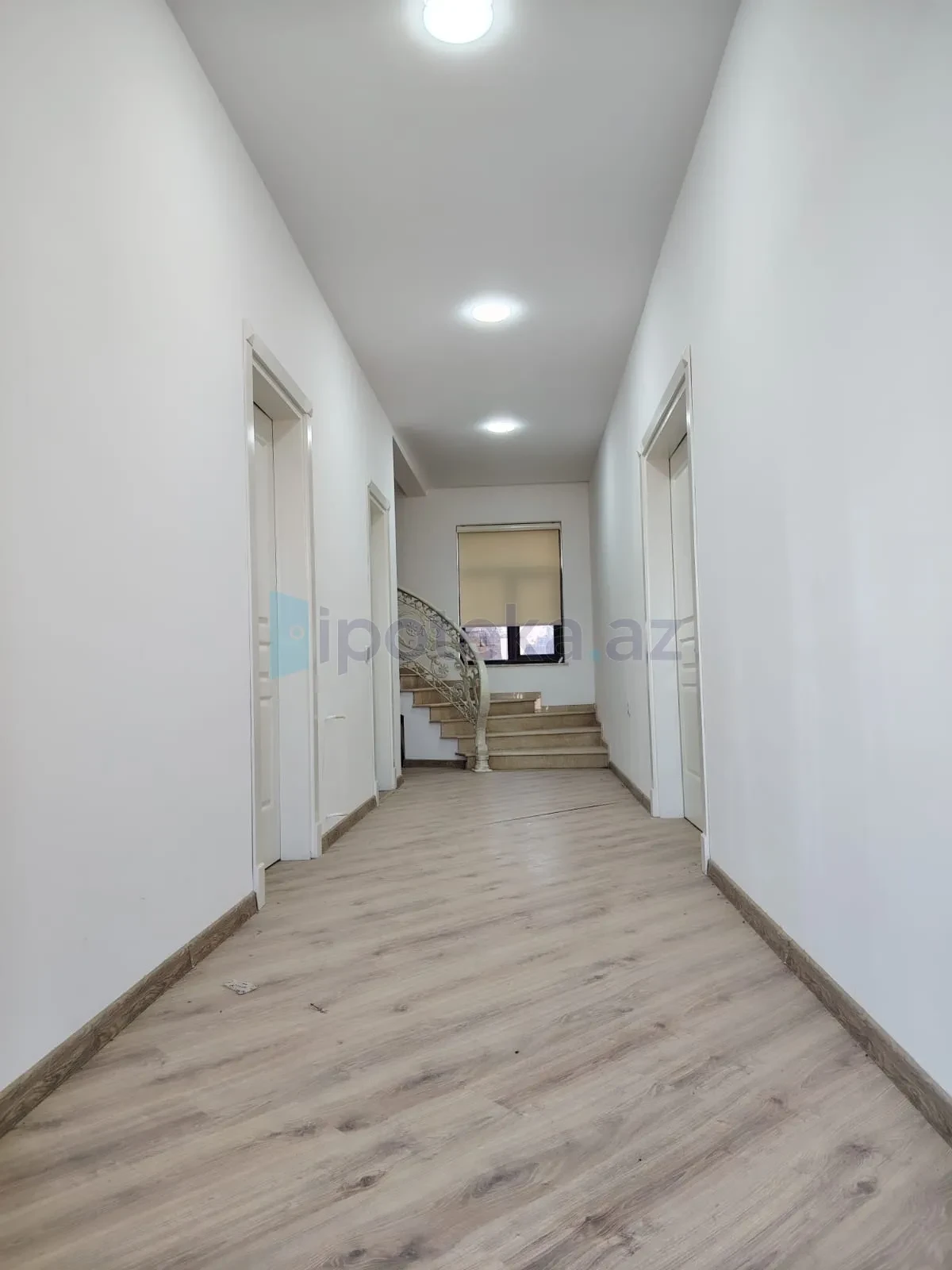 Satılır 4 otaqlı həyət evi 200 m²