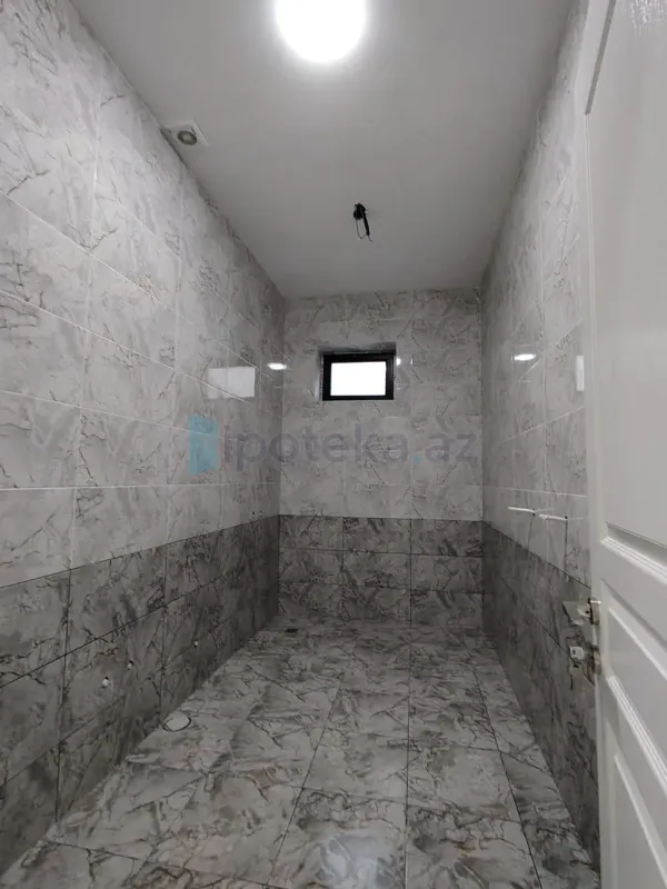 Satılır 4 otaqlı həyət evi 200 m²