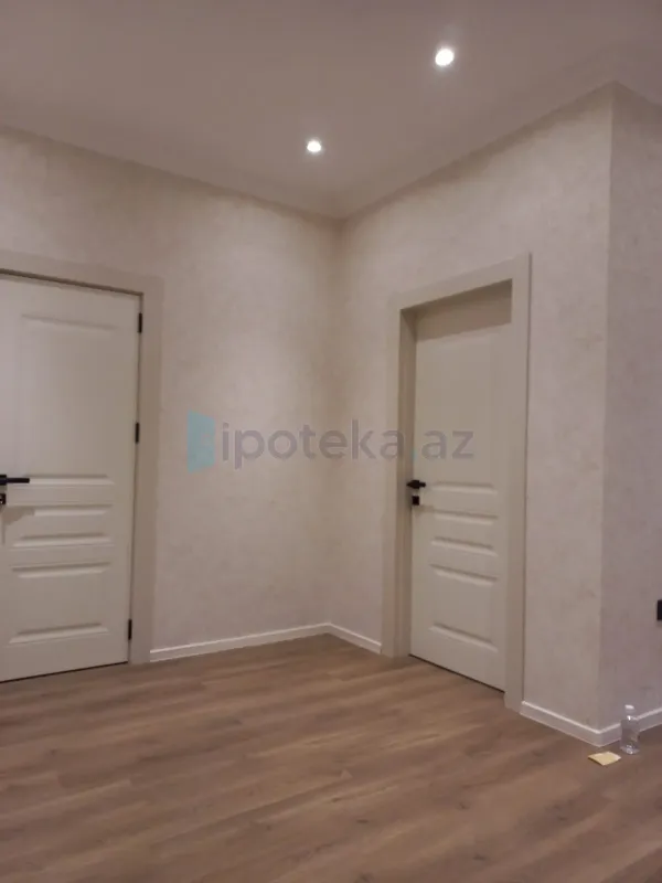 Satılır 5 otaqlı həyət evi 207 m²