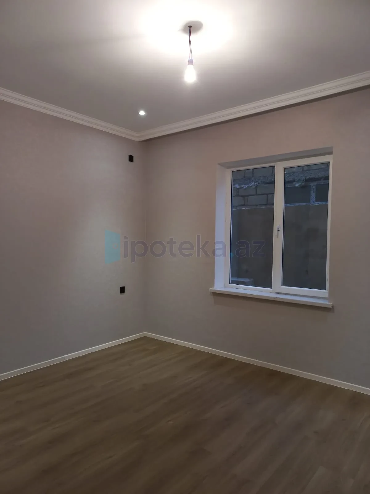 Satılır 5 otaqlı həyət evi 207 m²