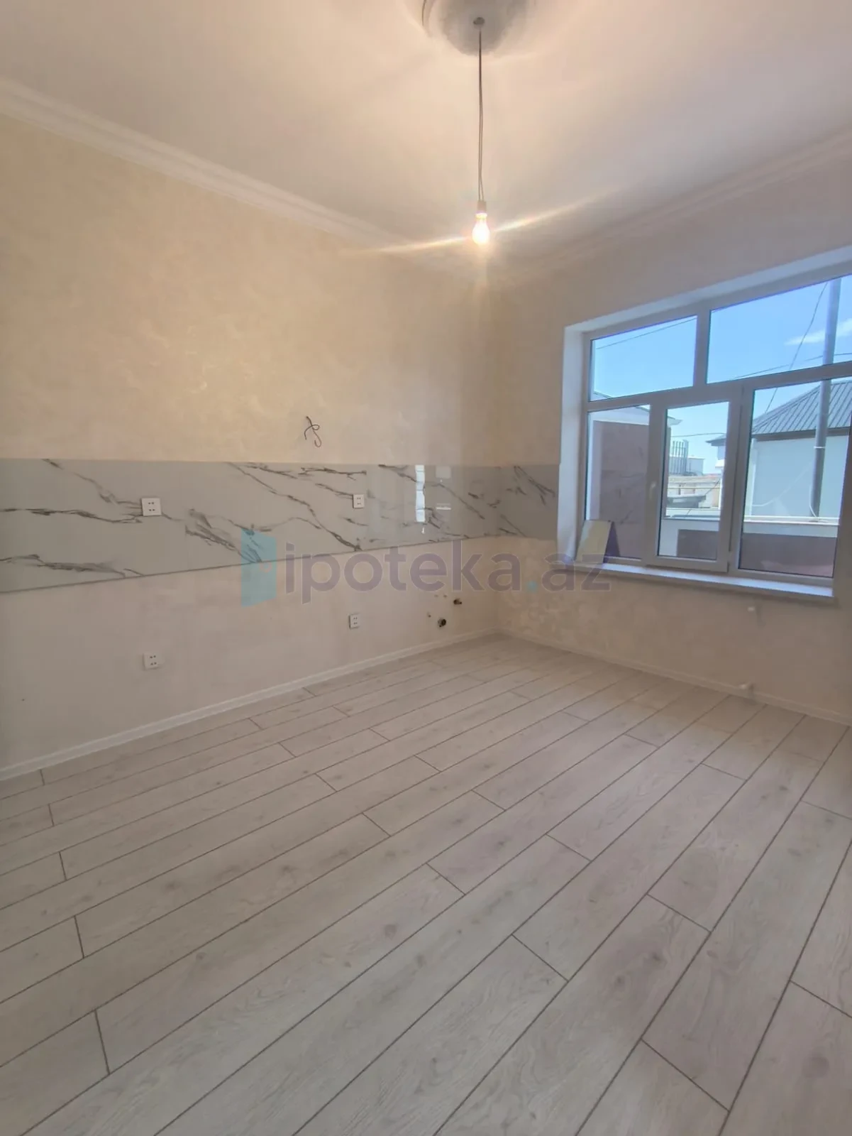 Satılır 3 otaqlı həyət evi 130 m²