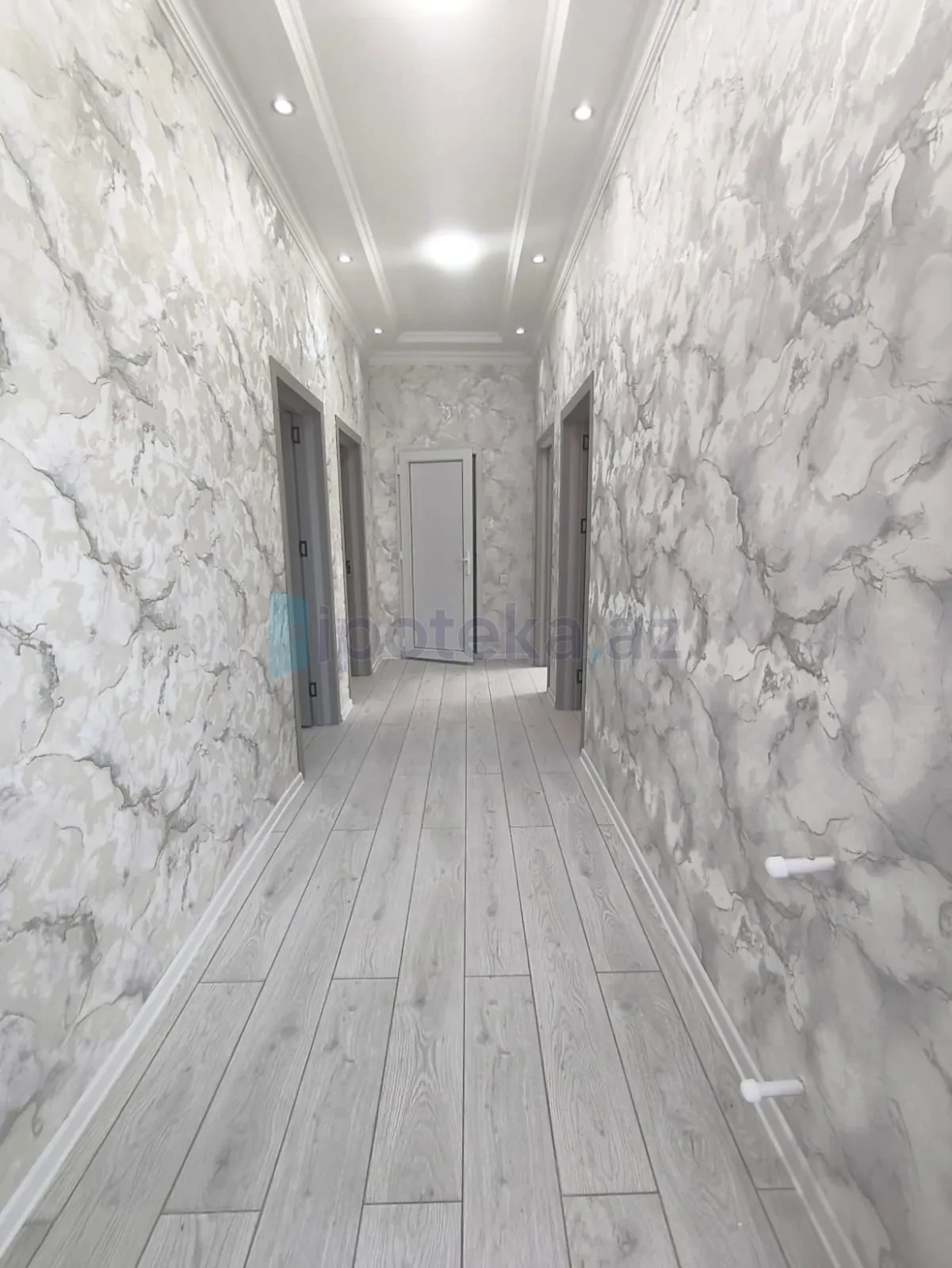 Satılır 3 otaqlı həyət evi 130 m²