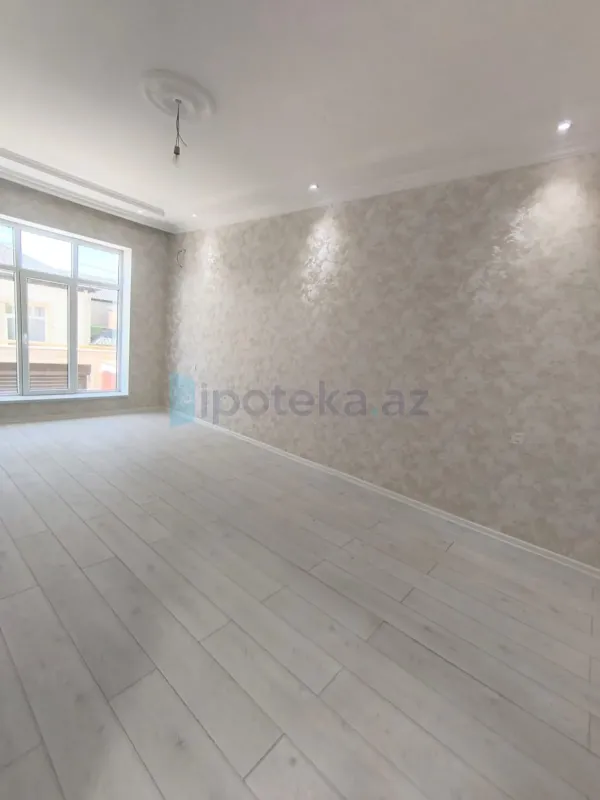 Satılır 3 otaqlı həyət evi 130 m²