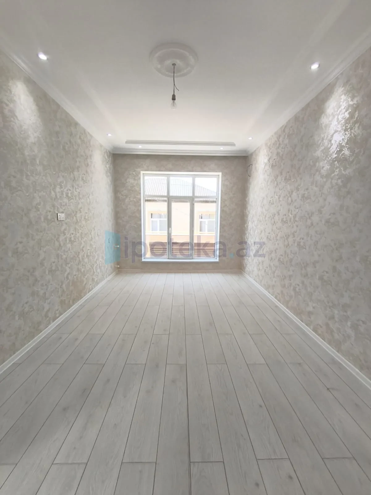 Satılır 3 otaqlı həyət evi 130 m²