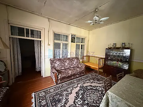 Satılır 4 otaqlı həyət evi 100 m²