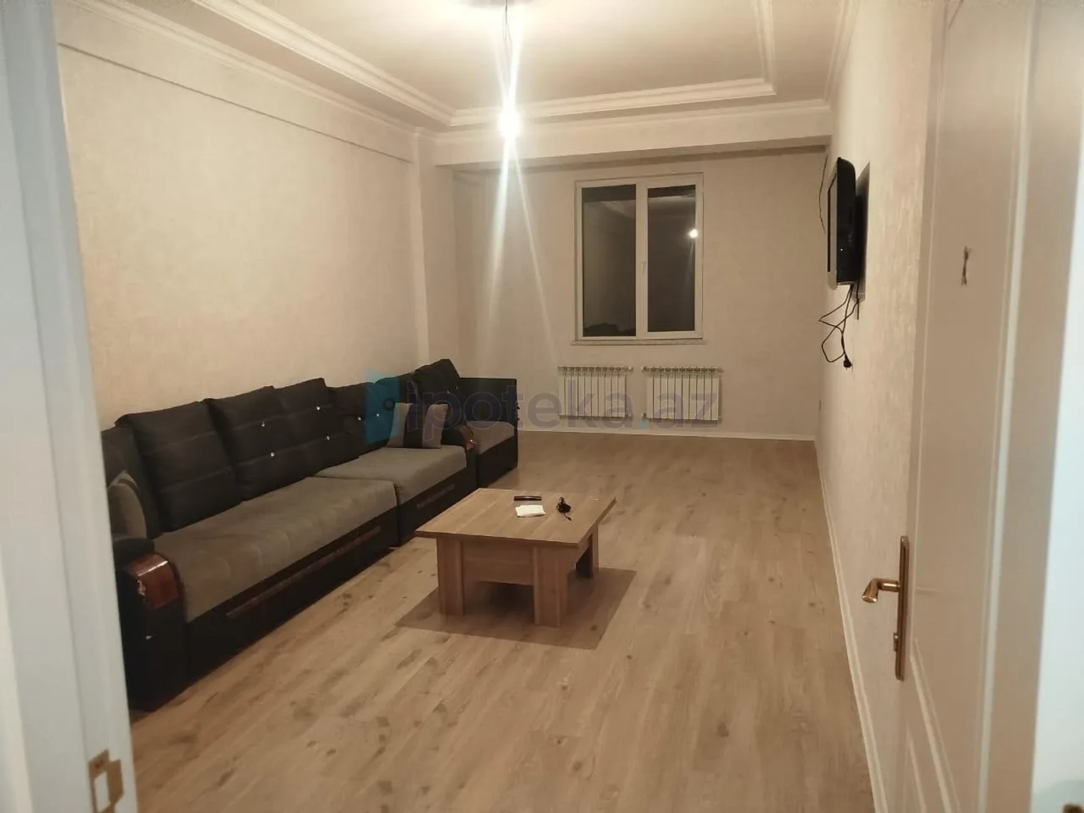 Satılır 2 otaqlı yeni tikili 70 m²