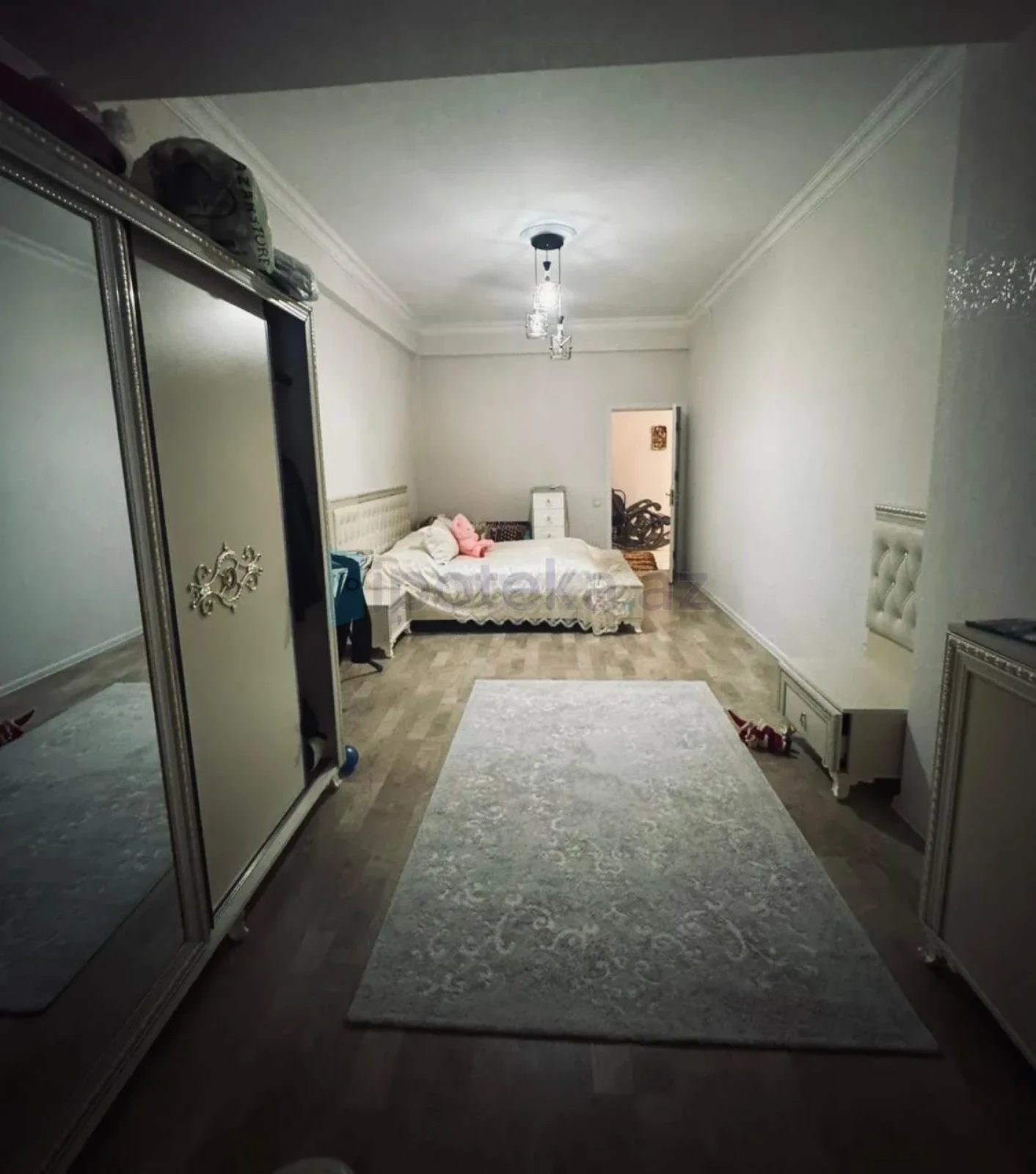 Satılır 3 otaqlı yeni tikili 107 m²