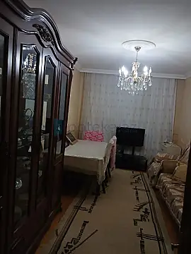 Satılır 3 otaqlı köhnə tikili 80 m² — Bakı, Qaraçuxur 3 otaq 80.00 m²