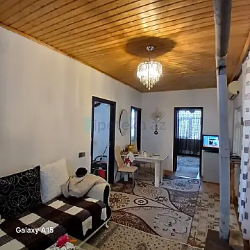 Satılır 3 otaqlı həyət evi 150 m²