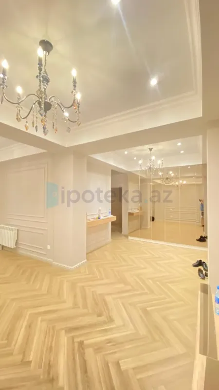 Satılır 3 otaqlı yeni tikili 103 m²