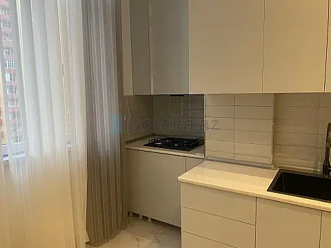 Satılır 3 otaqlı yeni tikili 103 m²