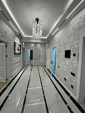 Satılır 3 otaqlı yeni tikili 135 m²