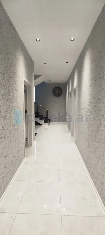 Satılır 5 otaqlı həyət evi 170 m²
