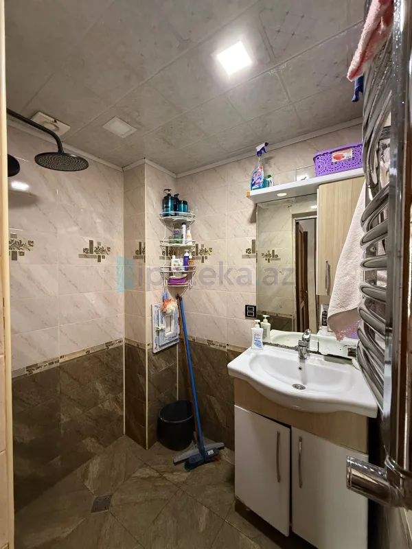 Satılır 3 otaqlı yeni tikili 90 m²