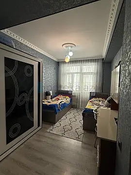 Satılır 3 otaqlı yeni tikili 90 m²