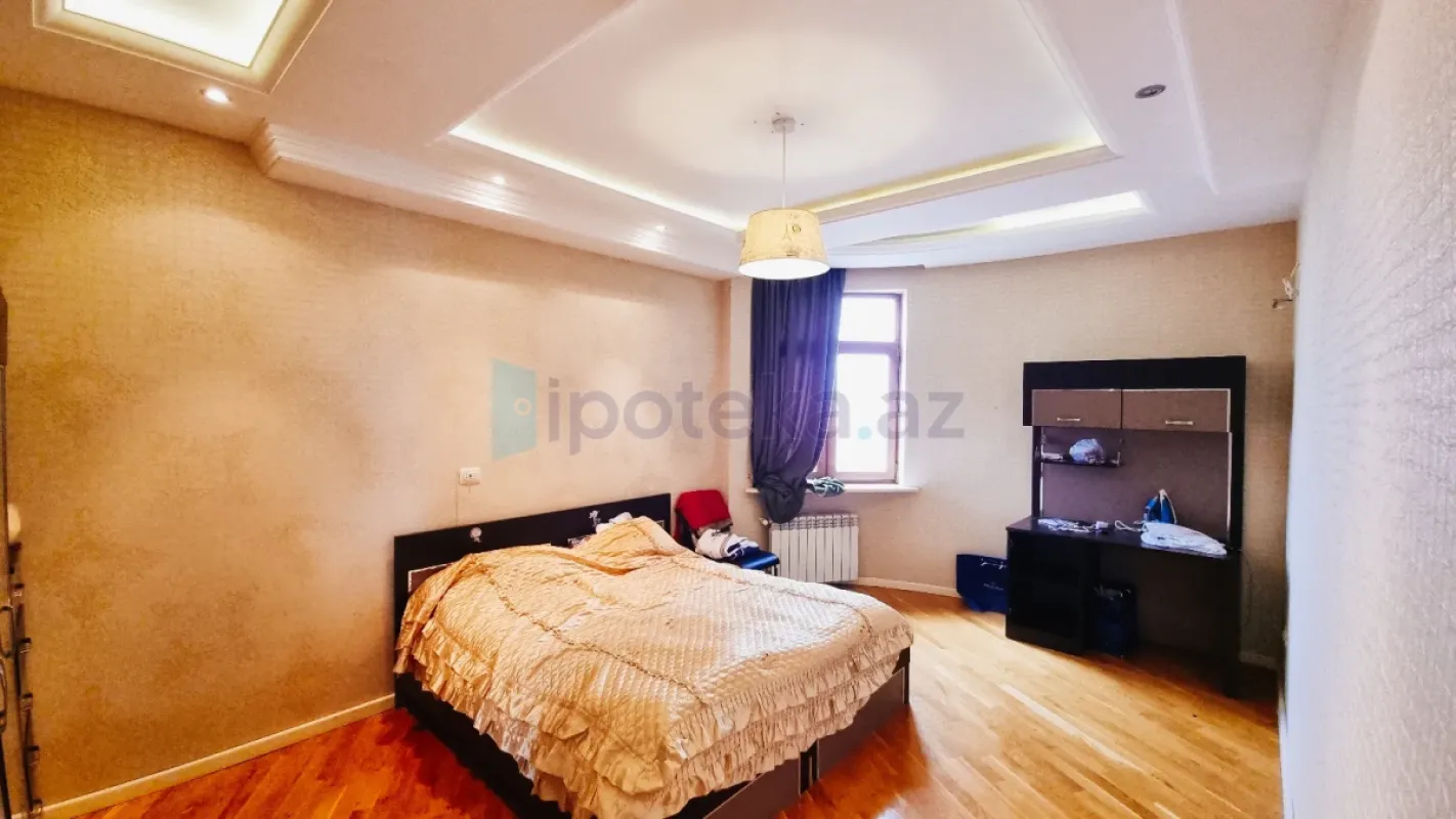 Satılır 4 otaqlı yeni tikili 132 m²