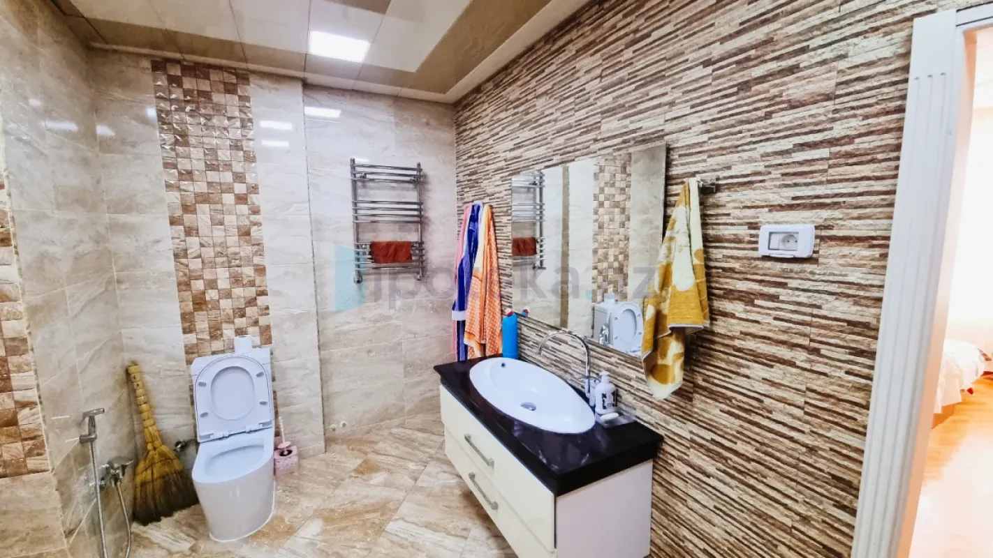 Satılır 4 otaqlı yeni tikili 132 m²