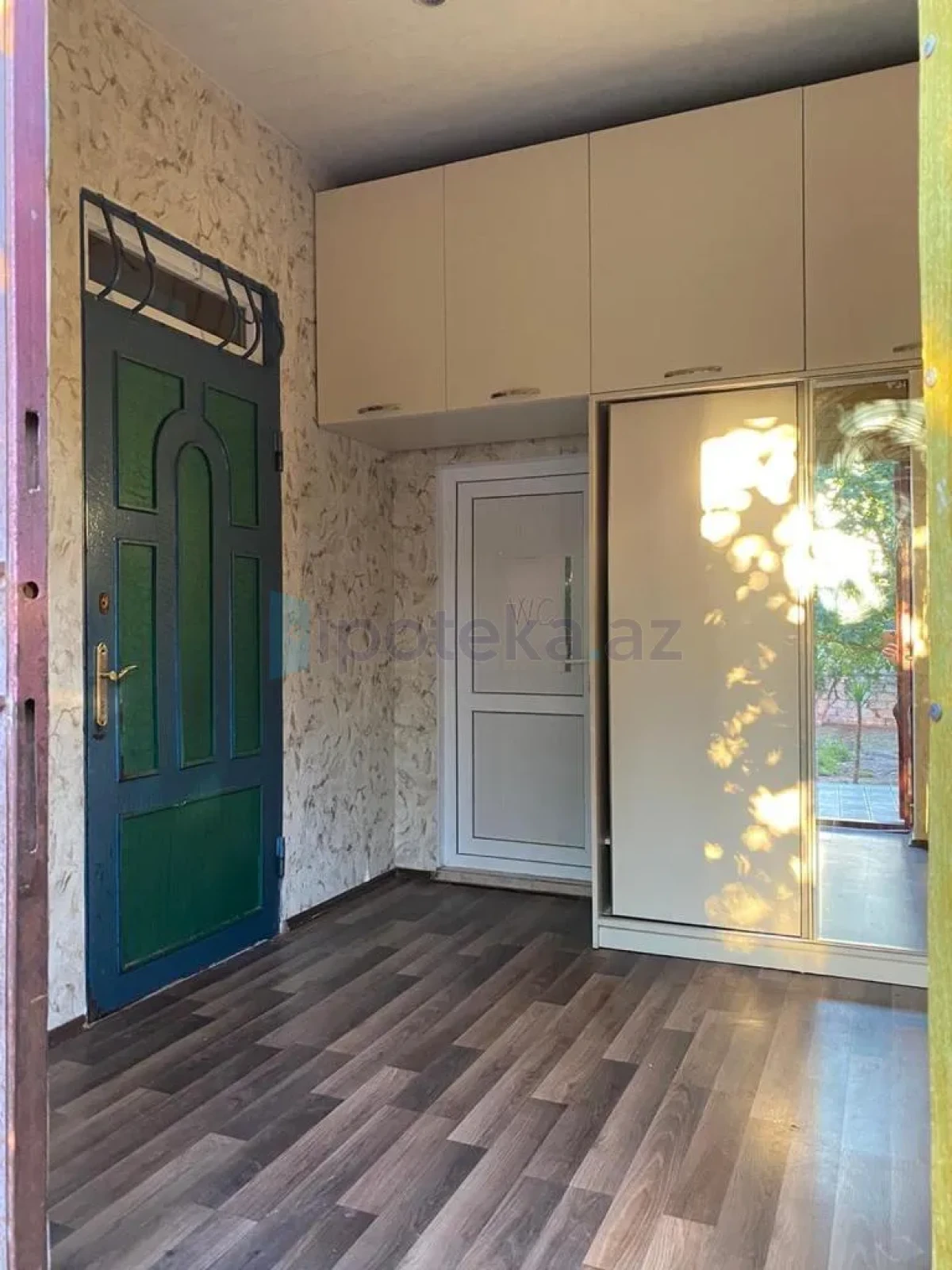 Satılır 4 otaqlı həyət evi 200 m²