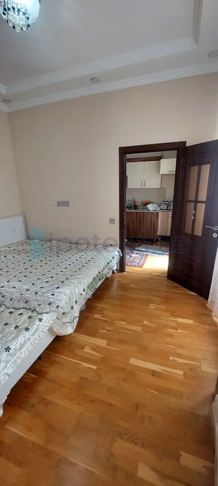 Satılır 3 otaqlı yeni tikili 72 m²