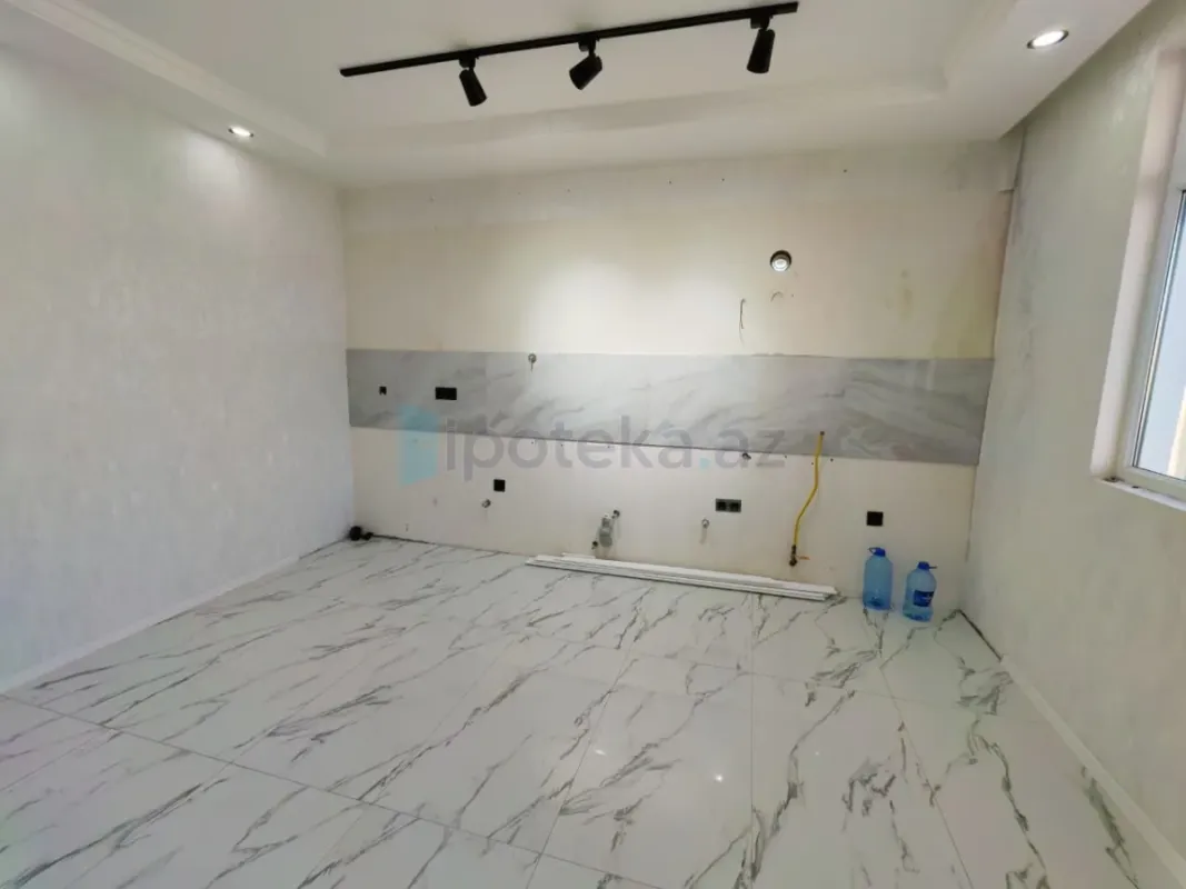 Satılır 3 otaqlı həyət evi 90 m²