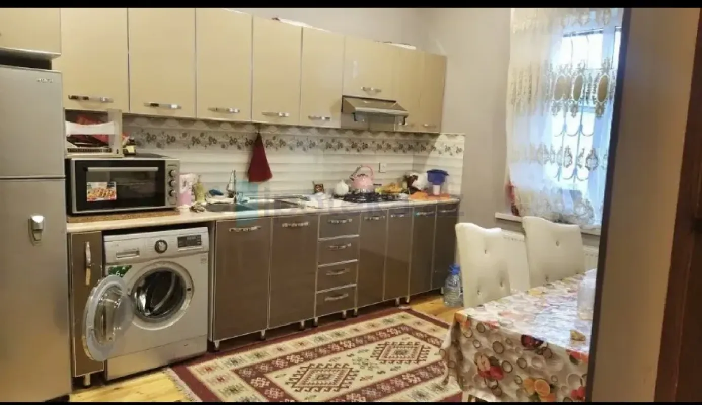 Satılır 3 otaqlı həyət evi 80 m²