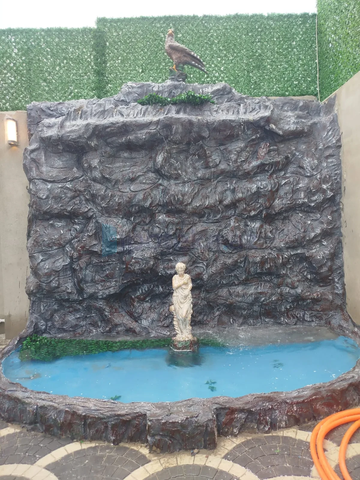 Satılır 4 otaqlı həyət evi 140 m²