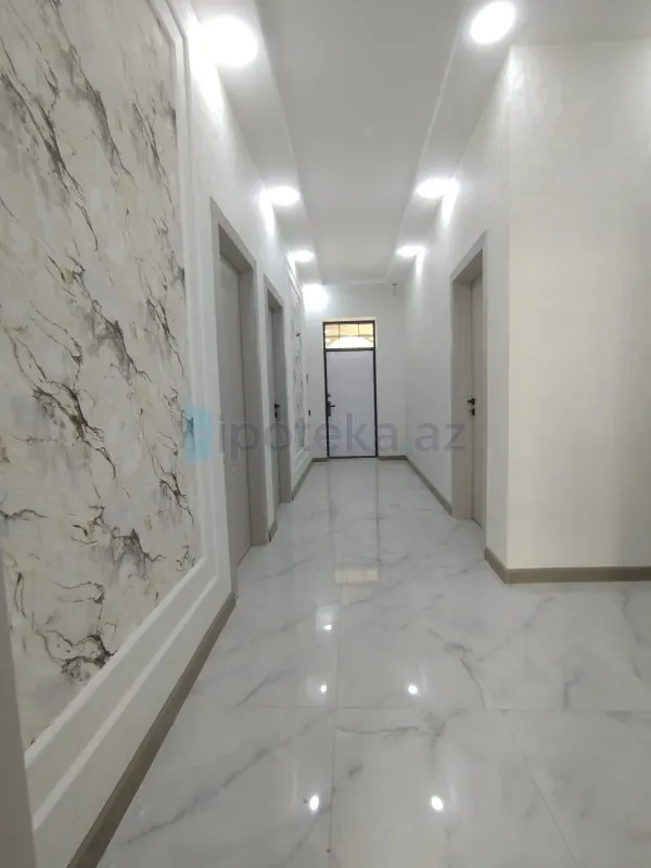 Satılır 4 otaqlı həyət evi 140 m²