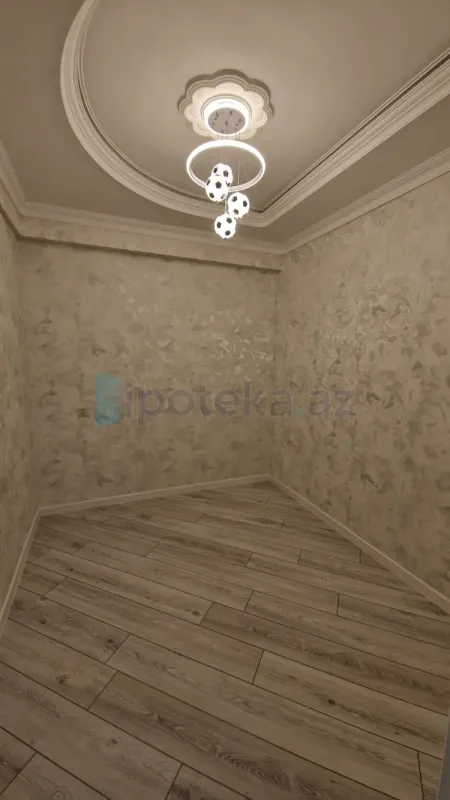 Satılır 3 otaqlı yeni tikili 73 m²