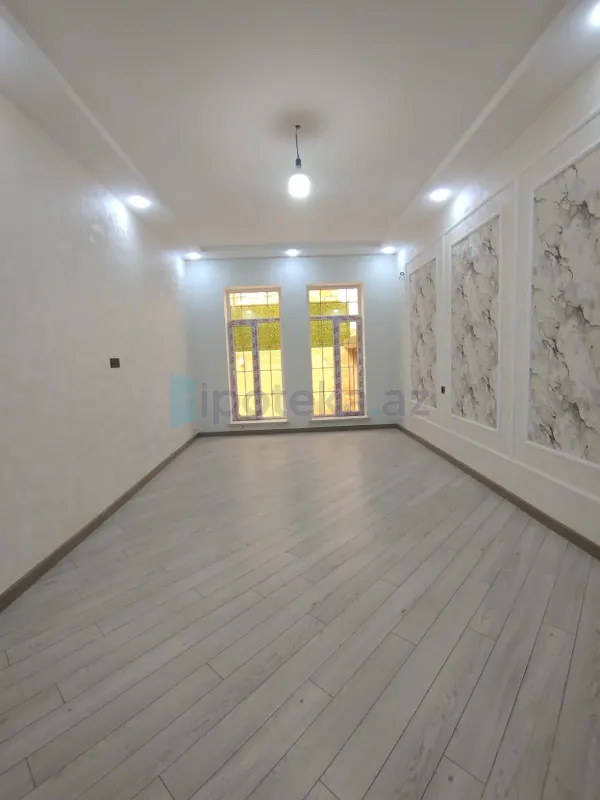 Satılır 4 otaqlı həyət evi 140 m²