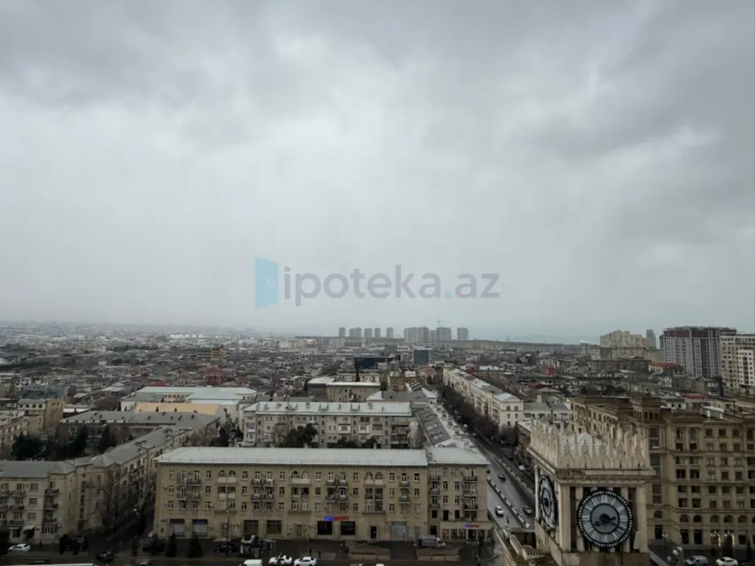 Satılır 3 otaqlı yeni tikili 115 m²